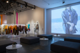 Uniqlo SS19 Robert Blair